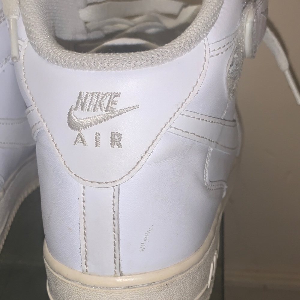 NIKE MENS AIR FORCE 1 Mid '07 White Sz.11 - Picture 4 of 7
